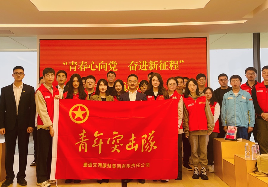 1699512518370508.jpg d4ce7d7d8e12b8204c1a07f99fcd3b9.jpg