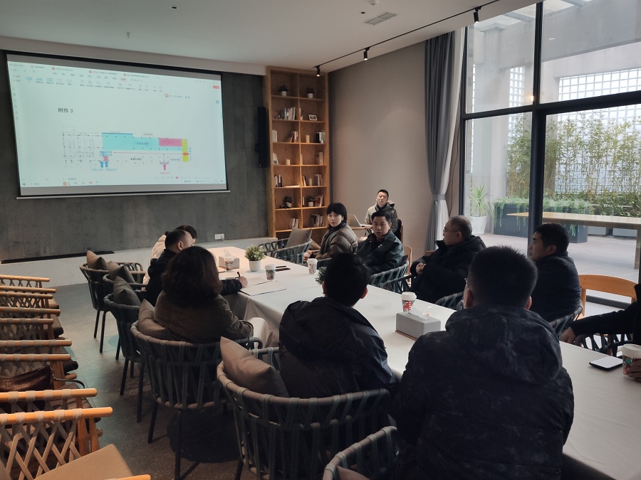 1735288717845045.jpg 8b4c514671428f0845b1431415a0b76.jpg