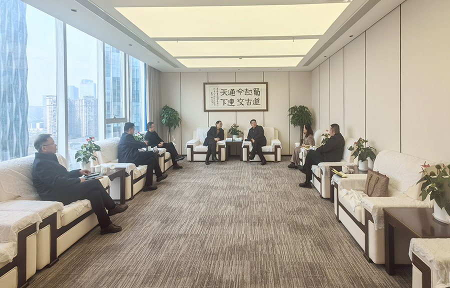 1742800857297835.jpg 座談?wù)掌?00.jpg